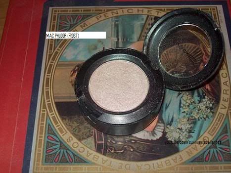 bobbibrown3eyeshadow008.jpg