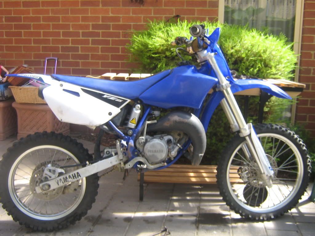 Yz 85 04