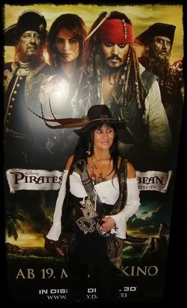 Xena's Pirate Show