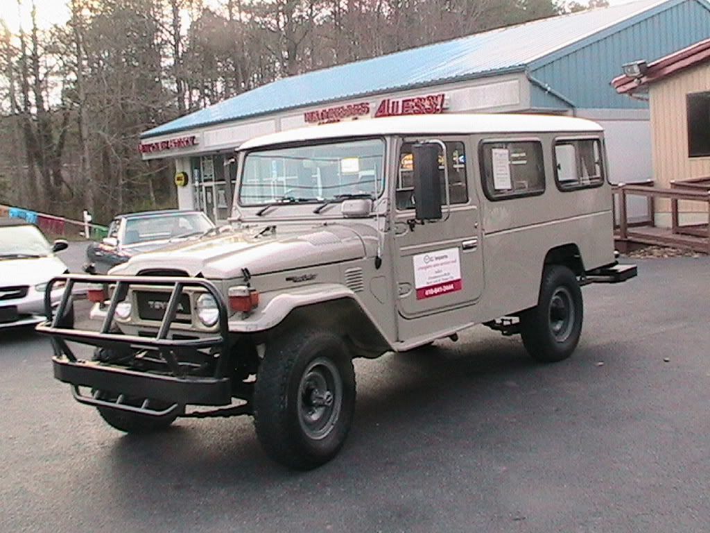 Toyota002.jpg