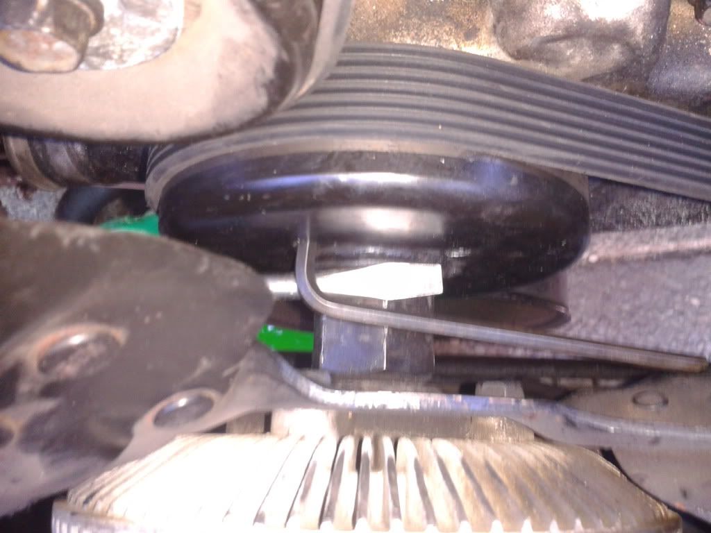 How to remove clutch fan Jeep Enthusiast Forums