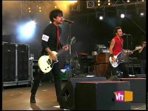 Green_Day--large-msg-120206771985.jpg