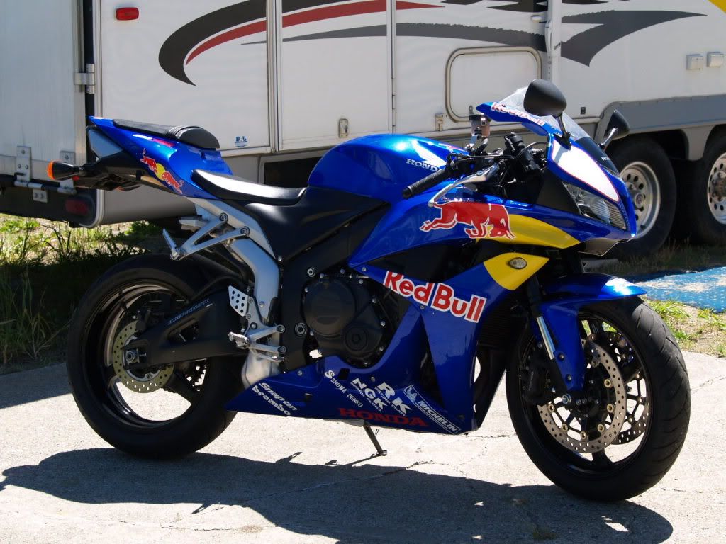 Honda cbr600rr red bull #2