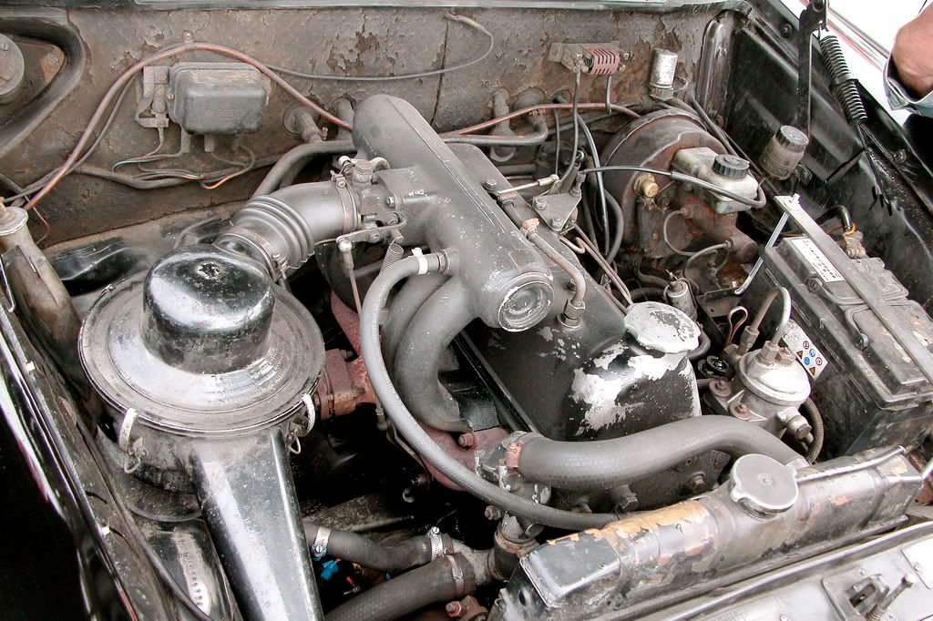 Below you see a picture of a 1965 190D from a Fintail Heckflosse 