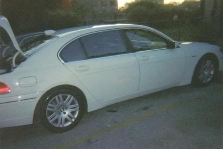 DA MAYOR BOUGHT MY BLACK 7 STRAIGHT CASH, SO I WENT & BOUGHT DA WHITE 1 JUST 2 SHOW ASS...