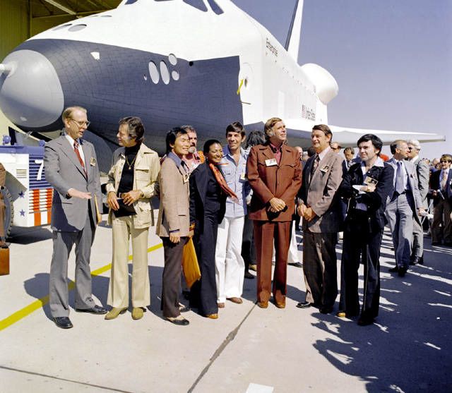 Space_Shuttle%201976%20enterprise%20rollout_zpsd86dcmoy.jpg
