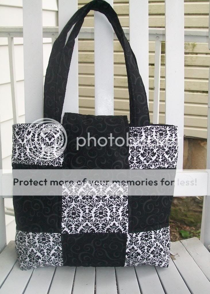 The Quilted Bag: August 2010